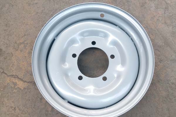 8.25*22.5汽車(chē)鋼圈 8.25*22.5汽車(chē)鋼圈